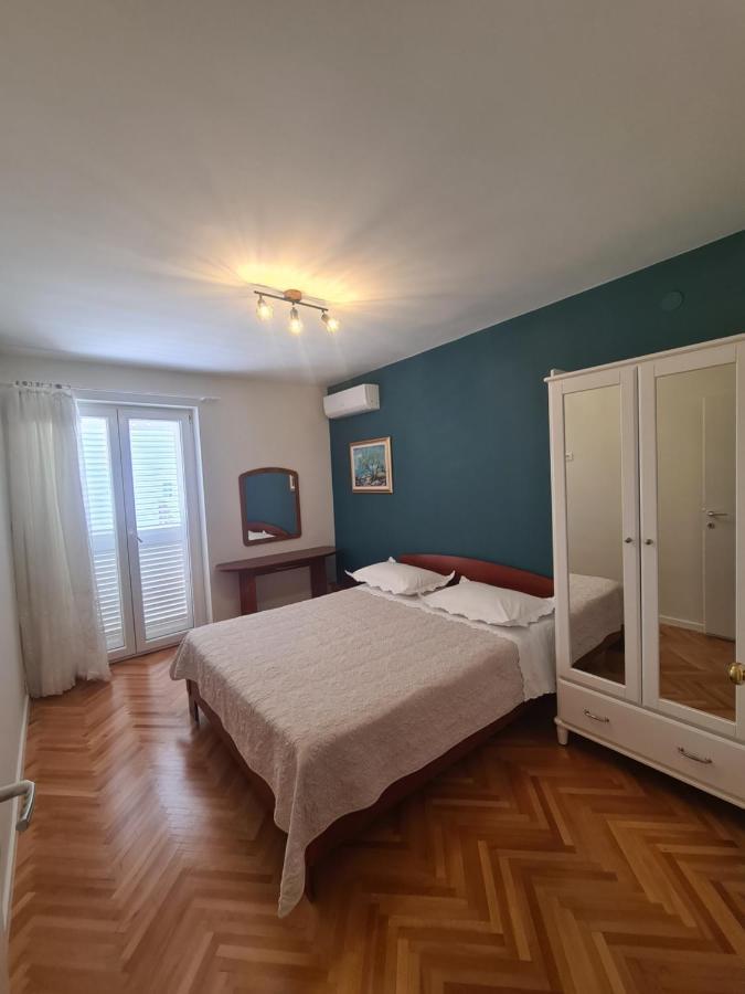 Apartment Nena & Petar Makarska Extérieur photo