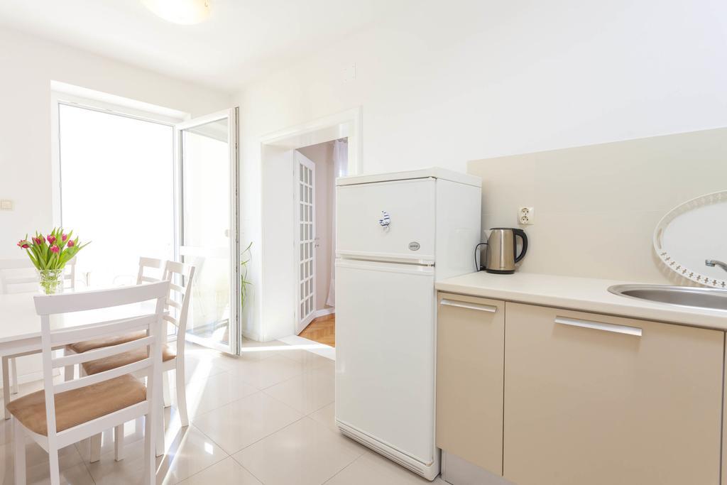 Apartment Nena & Petar Makarska Extérieur photo
